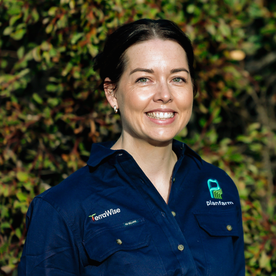 Dr DANIELLE GALE